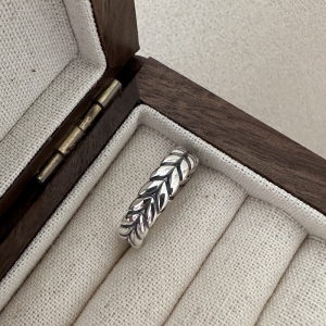 Wholesale 925 Sterling Silver Vintage Stackable Braided Leaf Open Adjustable Ring