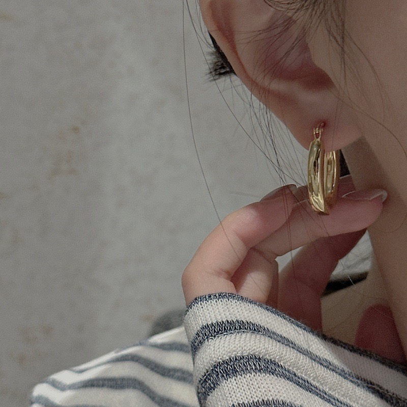 Wholesale 925 Sterling Silver U-shape Hoop Earrings In Silver and In Gold - Image 5